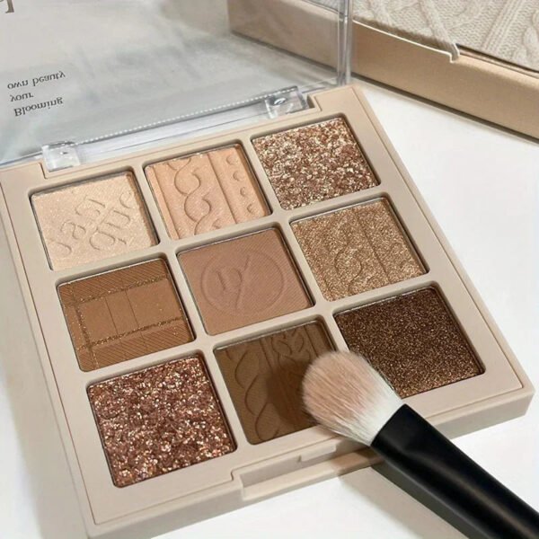 9-Color Brown Eyeshadow Palette